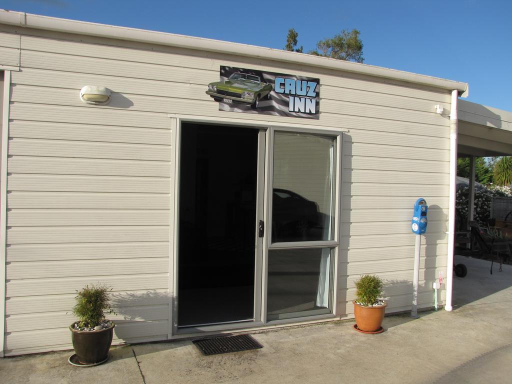 Cruz Inn Featherston Экстерьер фото